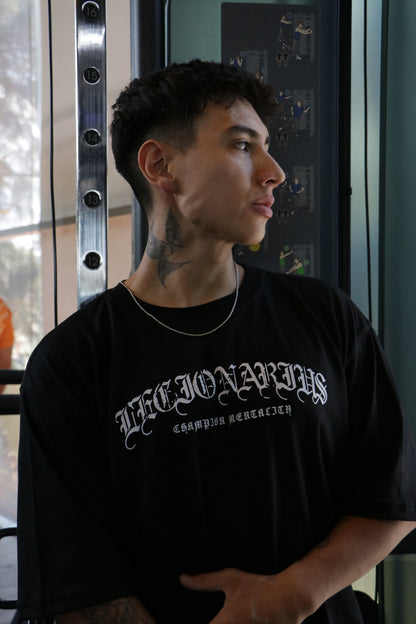 OVERSIZE CHAMPION MENTALITY BLACK